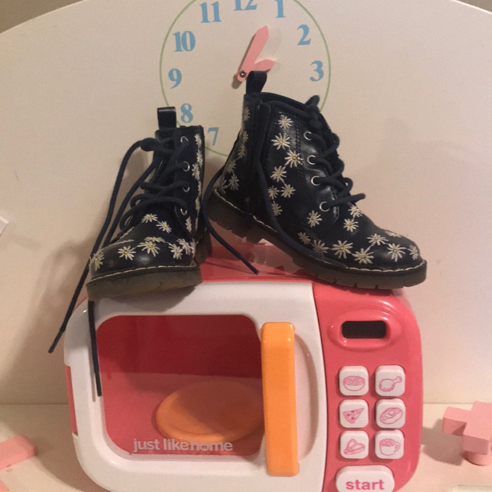 Zara baby boots.